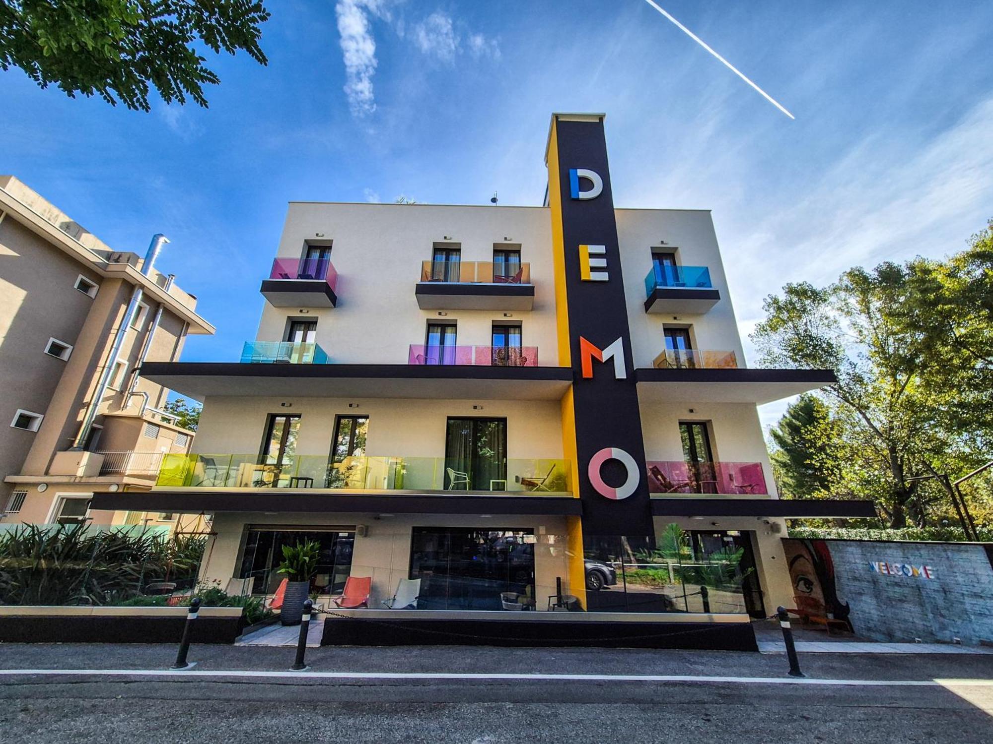 Demo Hotel Design Emotion Rimini Exterior foto